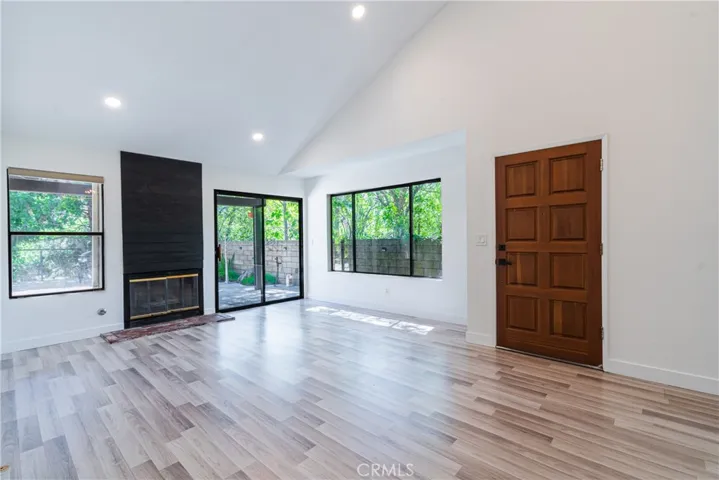9138 Tujunga Canyon 6, Tujunga, California 91042