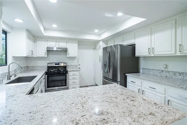 9138 Tujunga Canyon 6, Tujunga, California 91042