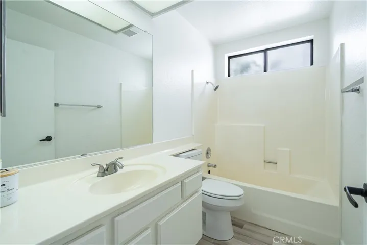 9138 Tujunga Canyon 6, Tujunga, California 91042