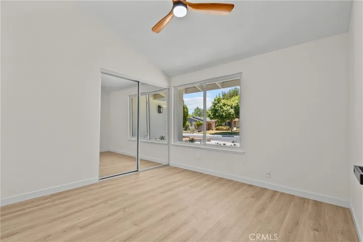28116 Oaklar, Saugus, California 91350