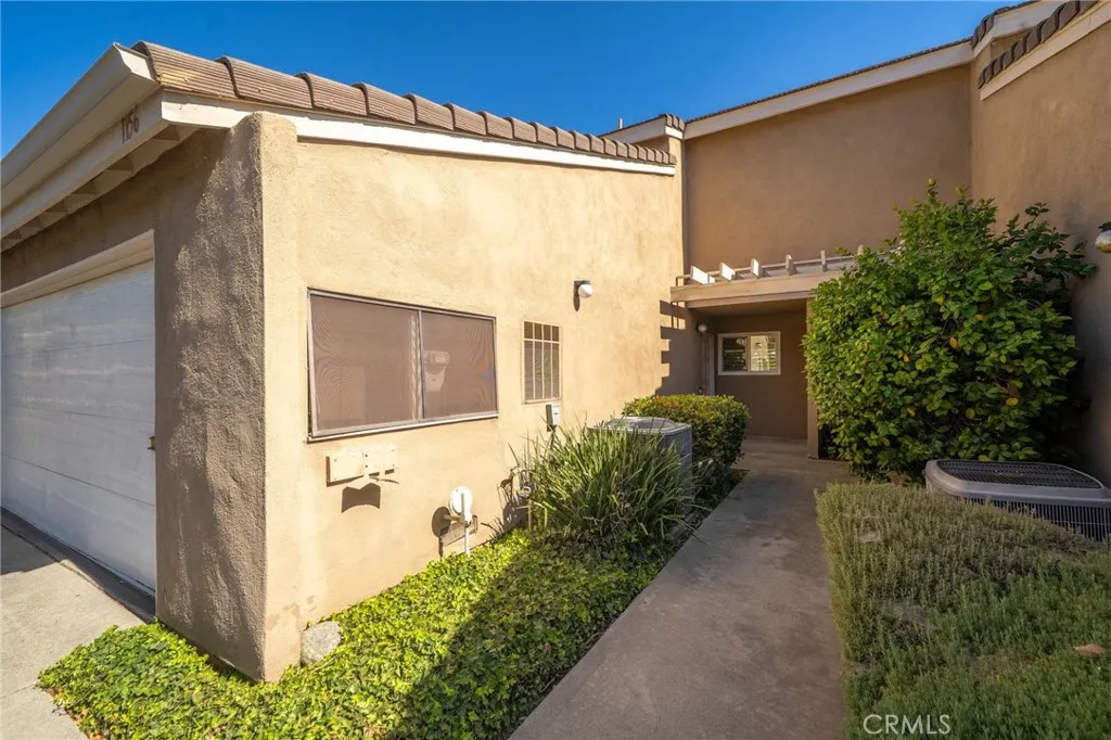 1156 Mountain Gate, Upland, California 91786 — photo 4