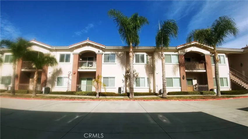 17888 Alburtis Avenue A213, Artesia, California 90701