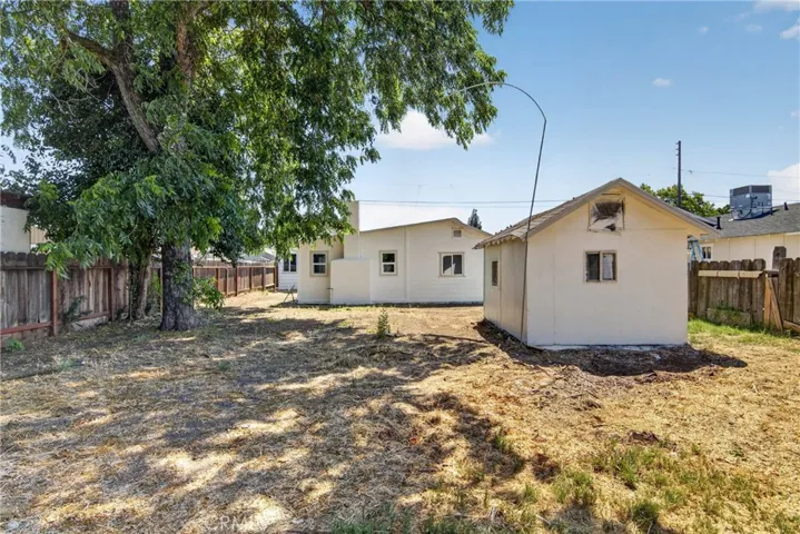 2863 Oleander, Merced, California 95340
