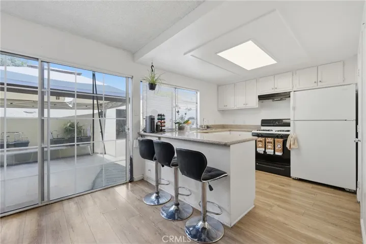 10015 Karmont Avenue, South Gate, California 90280