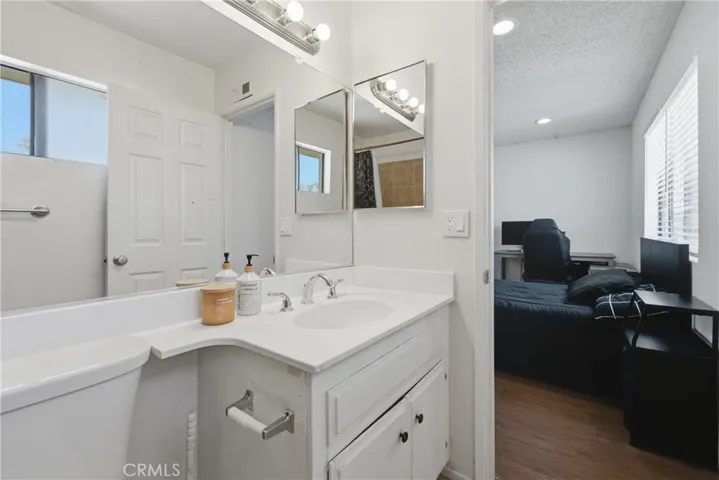 10015 Karmont Avenue, South Gate, California 90280