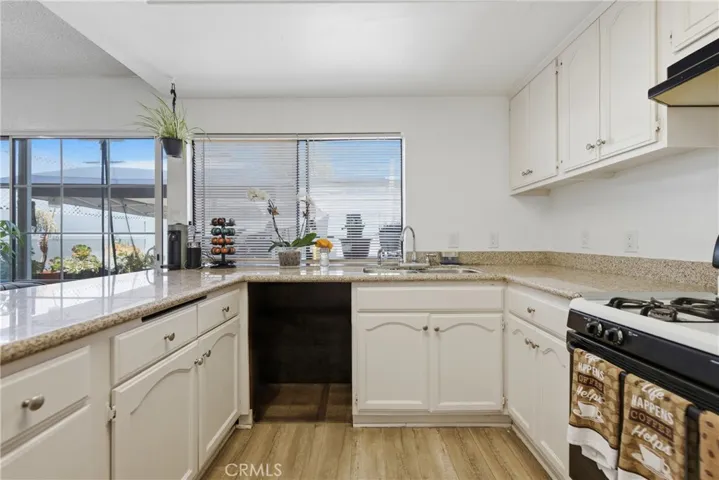10015 Karmont Avenue, South Gate, California 90280