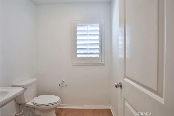 Downstairs 1/2 bath