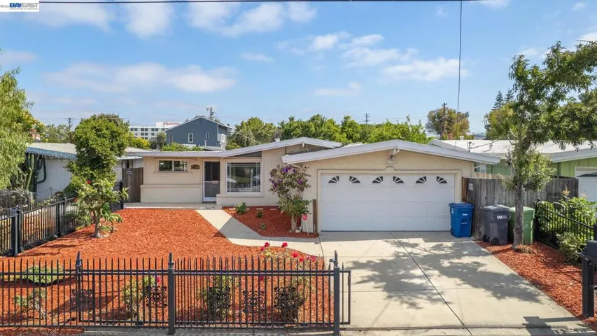 27500 La Porte Ave, Hayward, California 94545