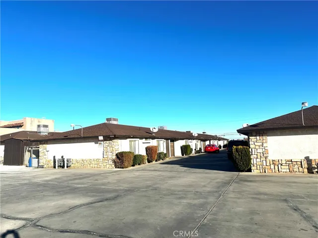 15392 Bear Valley Road 3, Victorville, California 92395
