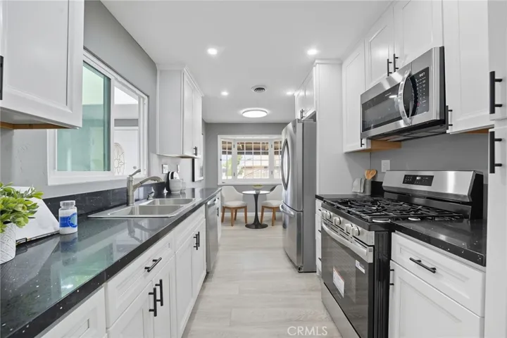 1548 Lacewood, Whittier, California 90601