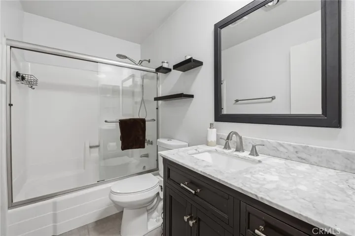 1346 E Hillcrest 40, Thousand Oaks, California 91362