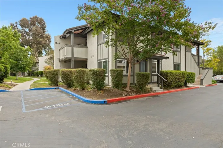 1346 E Hillcrest 40, Thousand Oaks, California 91362