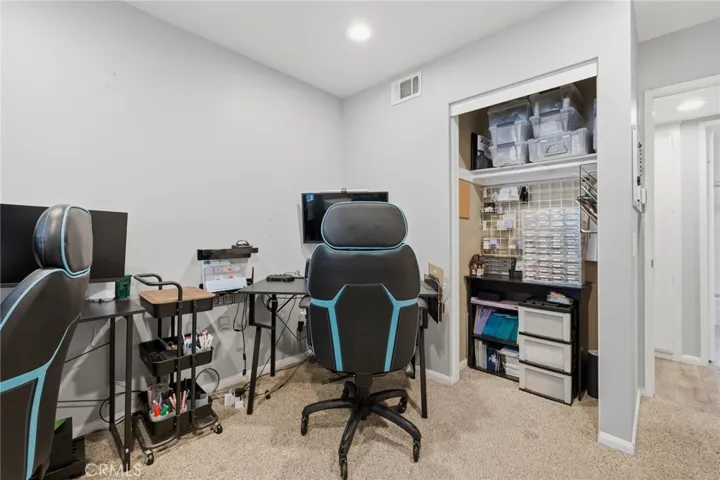 1346 E Hillcrest 40, Thousand Oaks, California 91362