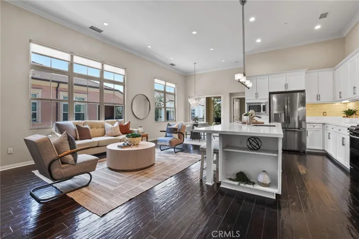 47 Mayfair, Irvine, California 92620