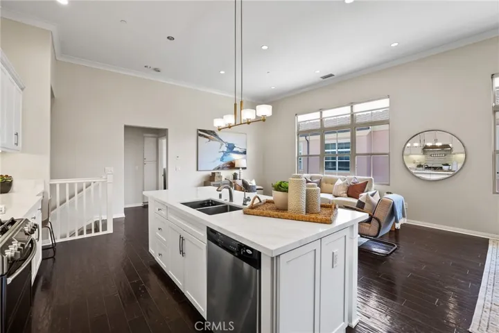 47 Mayfair, Irvine, California 92620