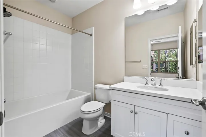 47 Mayfair, Irvine, California 92620