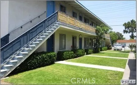 625 N Batavia D, Orange, California 92868