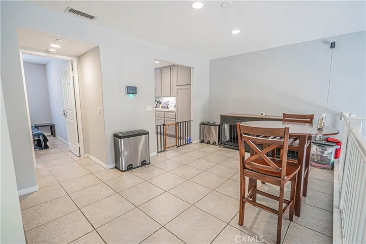 25708 Holiday Circle B, Stevenson Ranch, California 91381