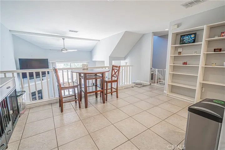 25708 Holiday Circle B, Stevenson Ranch, California 91381