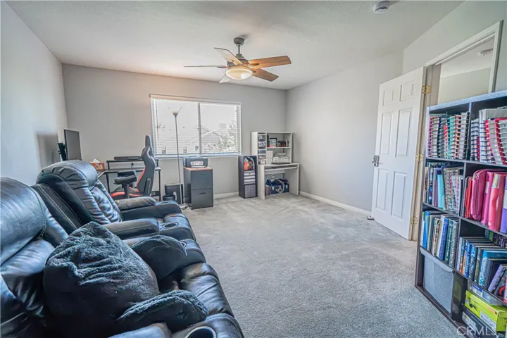 25708 Holiday Circle B, Stevenson Ranch, California 91381