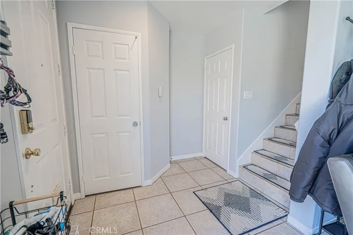 25708 Holiday Circle B, Stevenson Ranch, California 91381