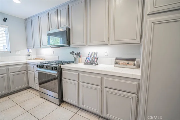 25708 Holiday Circle B, Stevenson Ranch, California 91381