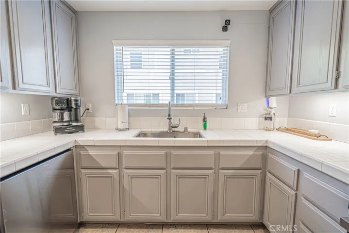 25708 Holiday Circle B, Stevenson Ranch, California 91381