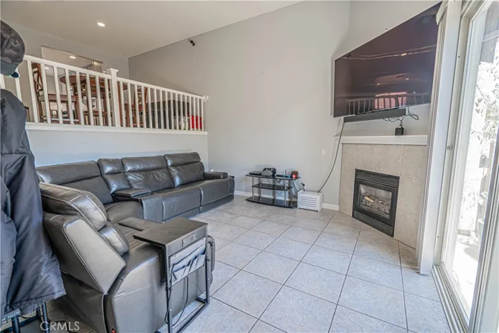 25708 Holiday Circle B, Stevenson Ranch, California 91381