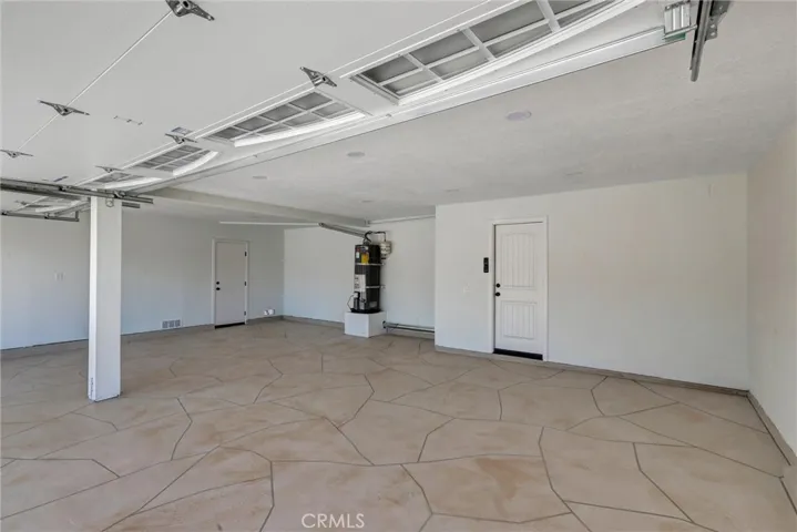 Garage Area