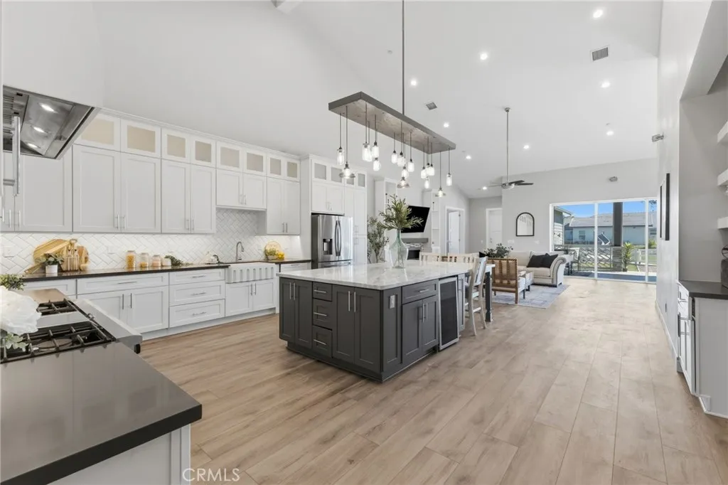24940 Hayes, Murrieta, California 92562 — photo 4