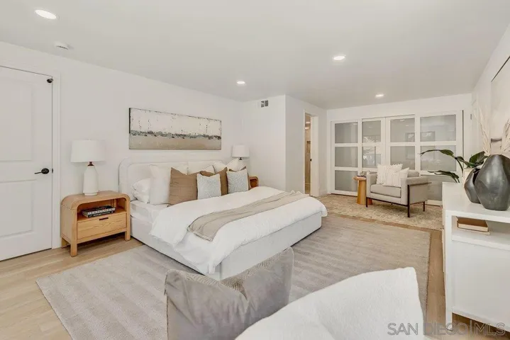 248 Avenida De Los Claveles, Encinitas, California 92024