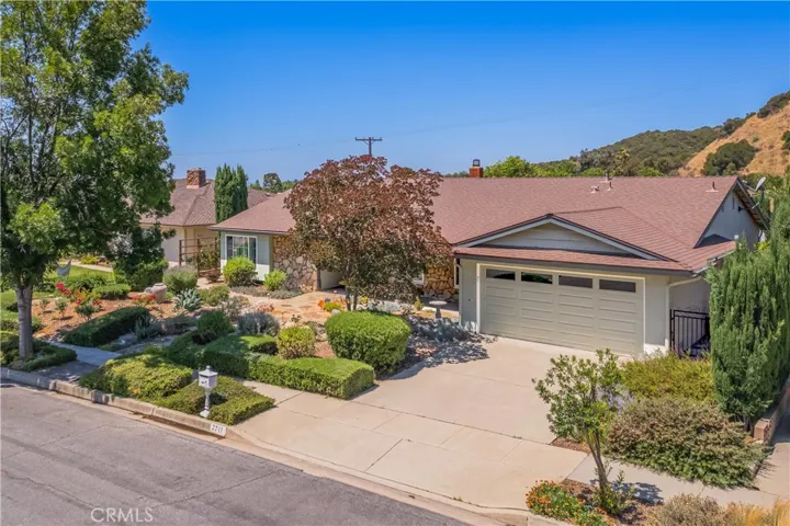 2711 Sweetbriar, Claremont, California 91711