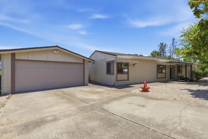 16 Harbor Court, Oroville, California 95966