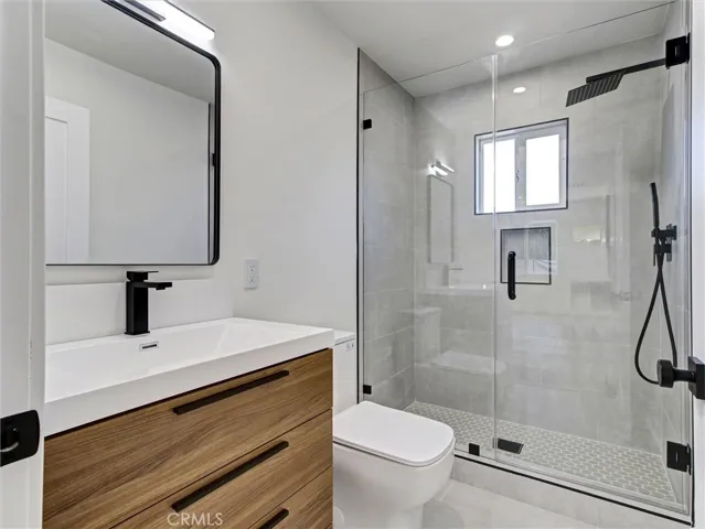 Main House Bathroom