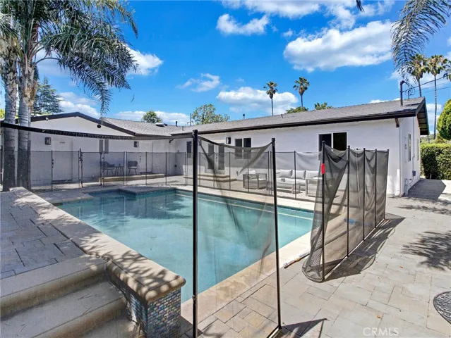 17349 Saticoy, Northridge, California 91325