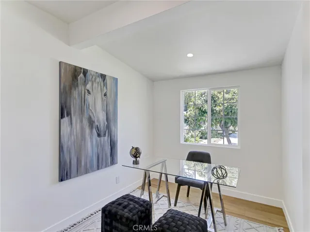 17349 Saticoy, Northridge, California 91325