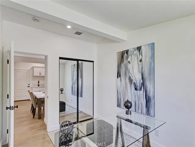 17349 Saticoy, Northridge, California 91325