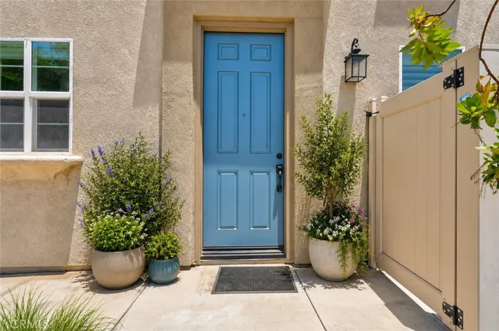 3827 Grant Street 54, Corona, California 92879