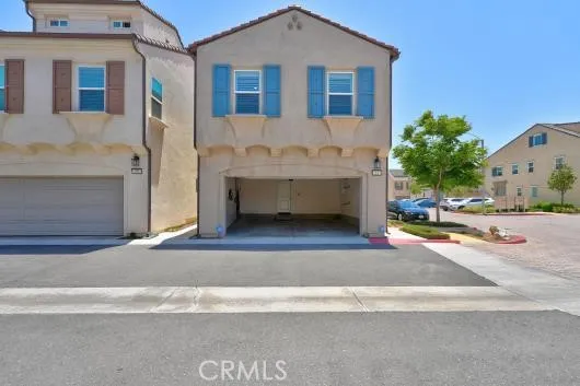 3827 Grant Street 54, Corona, California 92879