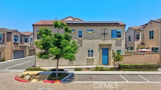 3827 Grant Street 54, Corona, California 92879