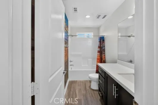 Bathroom #2