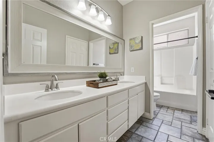 3053 Mira Vista Way, Corona, California 92881