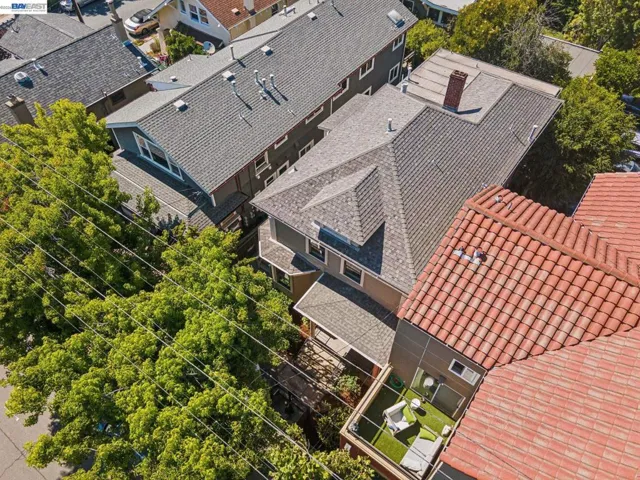 2607 Alcatraz Ave, Berkeley, California 94705