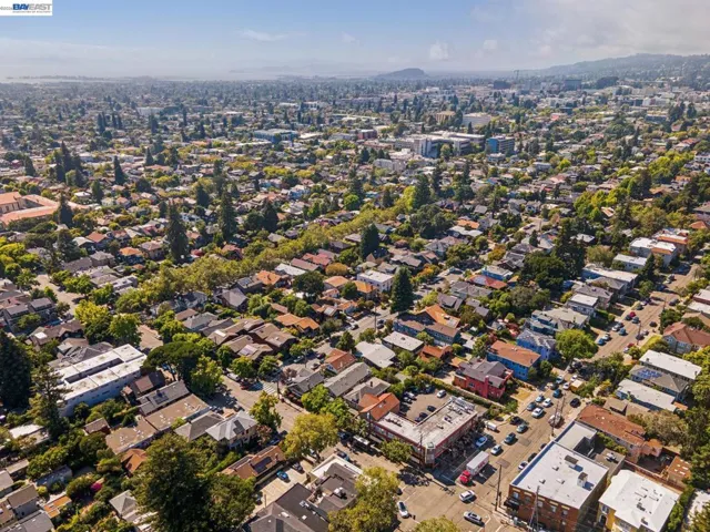 2607 Alcatraz Ave, Berkeley, California 94705