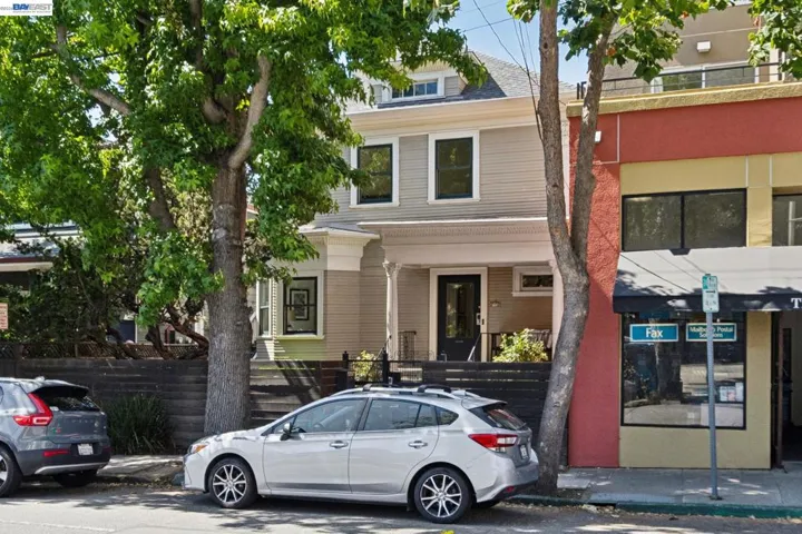2607 Alcatraz Ave, Berkeley, California 94705