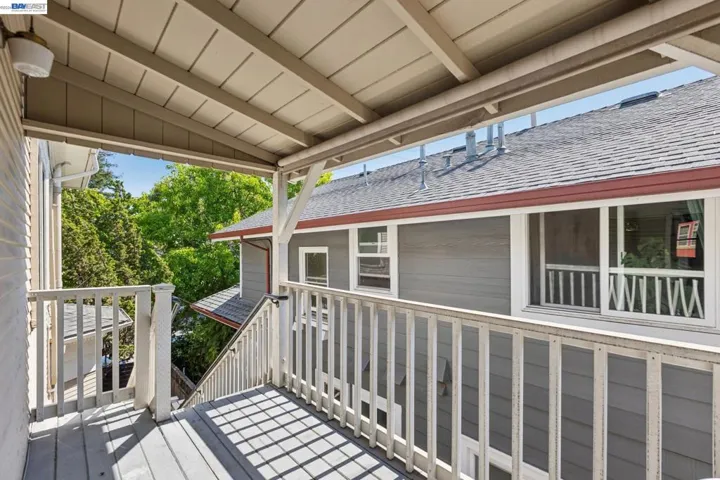 2607 Alcatraz Ave, Berkeley, California 94705