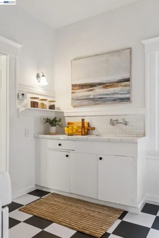 2607 Alcatraz Ave, Berkeley, California 94705