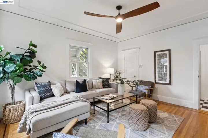 2607 Alcatraz Ave, Berkeley, California 94705