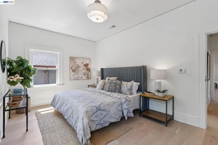 2607 Alcatraz Ave, Berkeley, California 94705