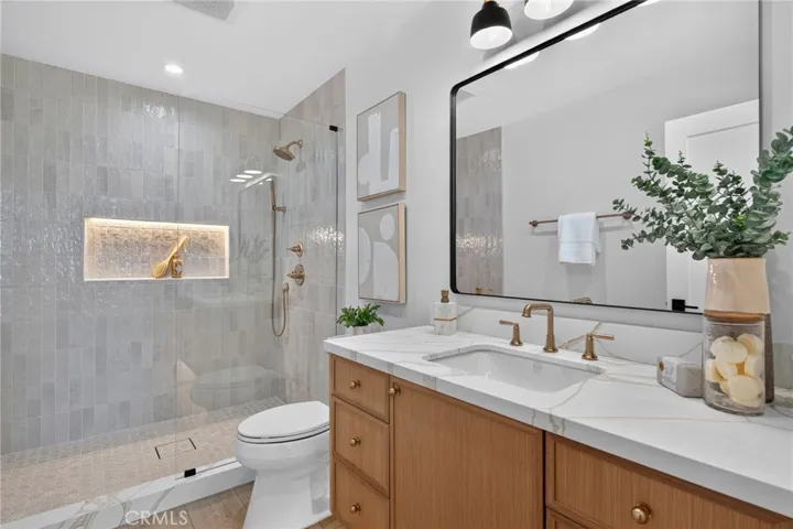 5941 E Camino Correr, Anaheim Hills, California 92807
